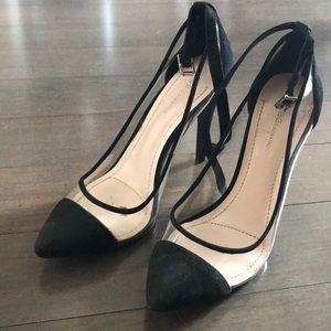 BCBG Black Suede Tipped / Lined Clear Pumps Sz 9